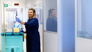 Service og rengøring