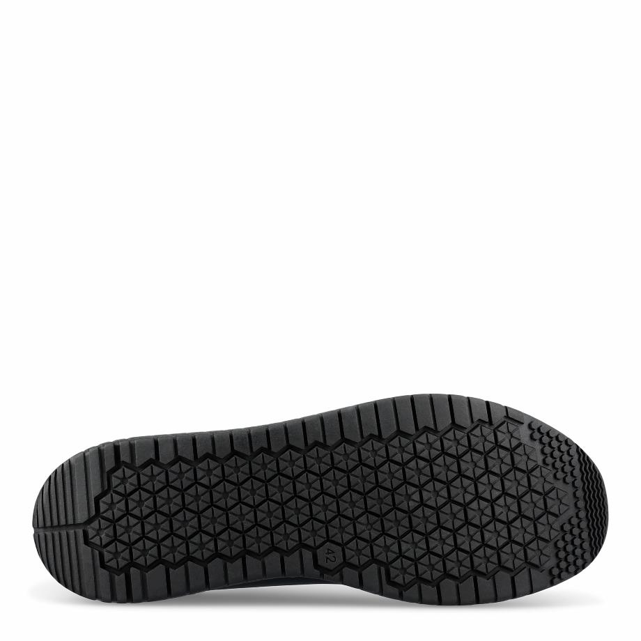 Energy Laced Up Microfiber